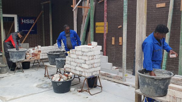 Start nieuwe leerlingen metselschool